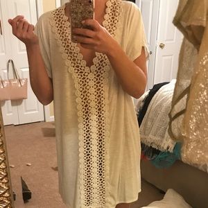 White Beach Swim Cover Up 👙